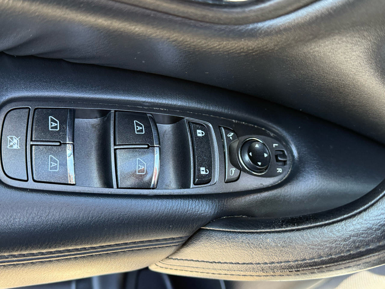 Infiniti QX56 4WD 2013 Infiniti QX56 4WD 2013