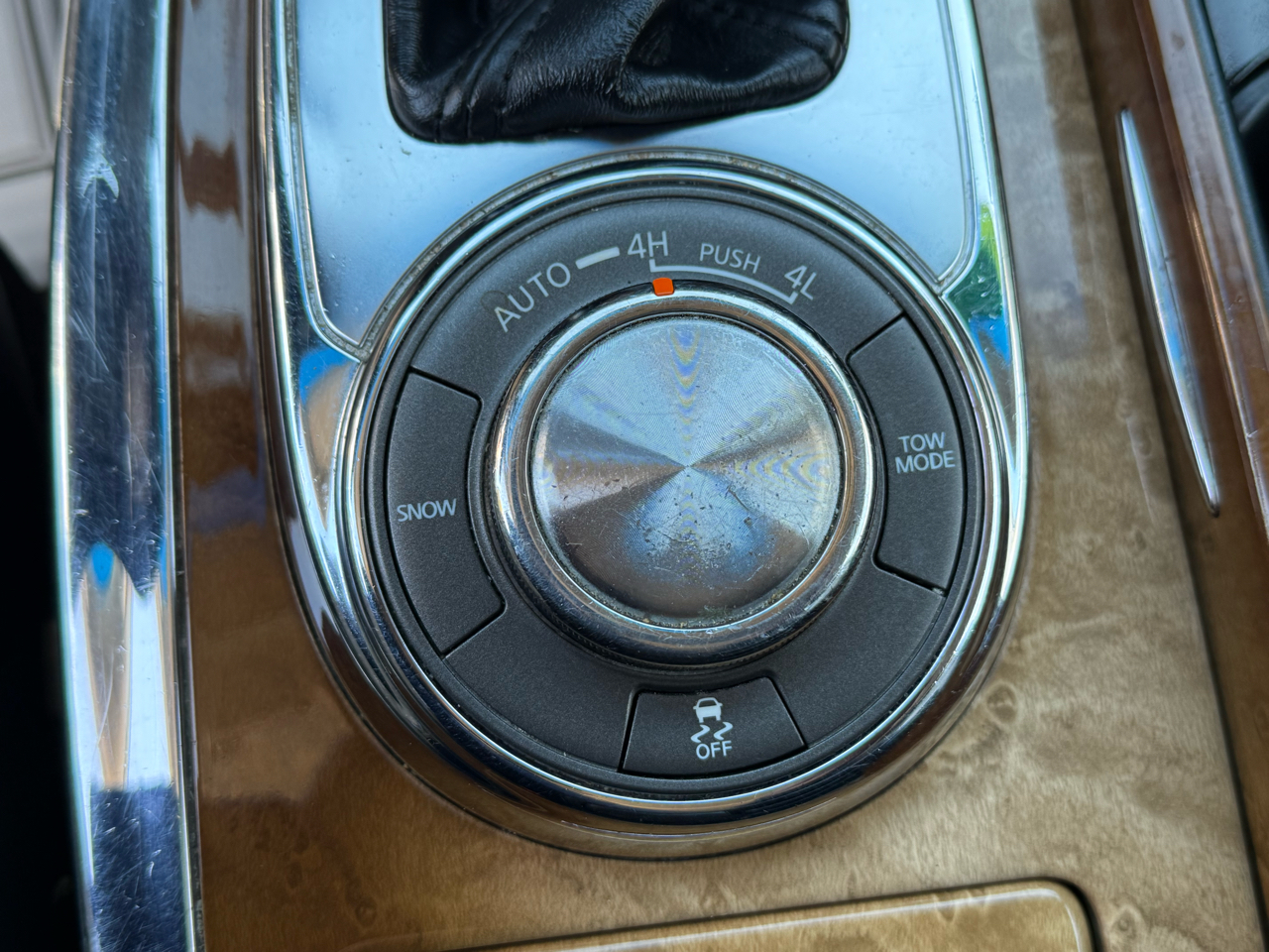 Infiniti QX56 4WD 2013 Infiniti QX56 4WD 2013