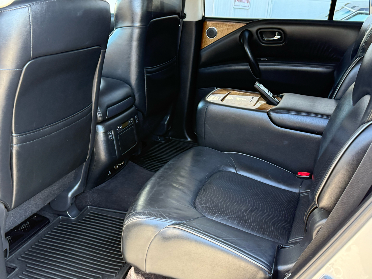 Infiniti QX56 4WD 2013 Infiniti QX56 4WD 2013