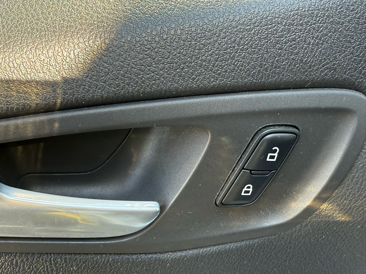 2015 Ford Transit Connect XLT photo 13