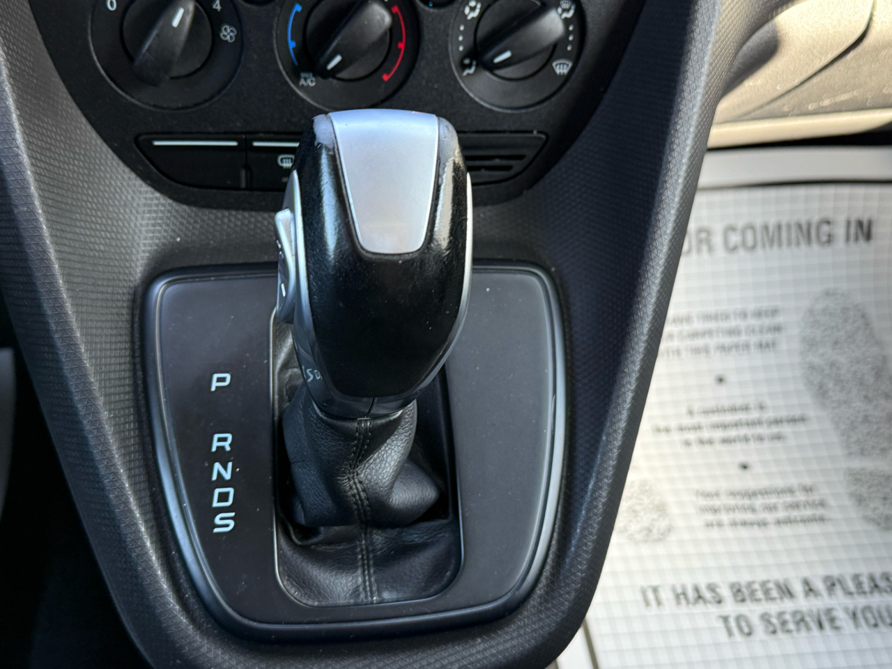2015 Ford Transit Connect XLT photo 21