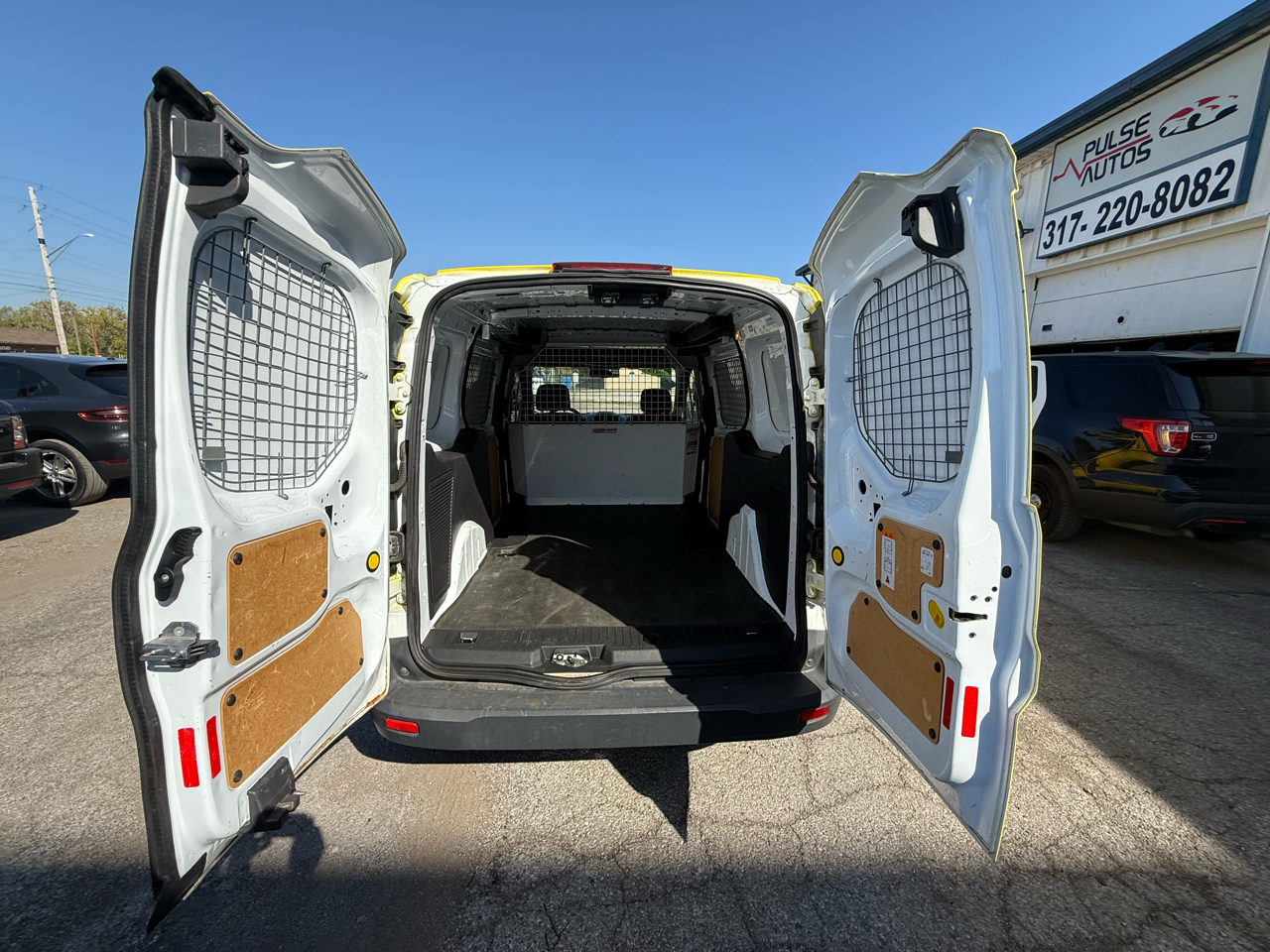 2015 Ford Transit Connect XLT photo 27