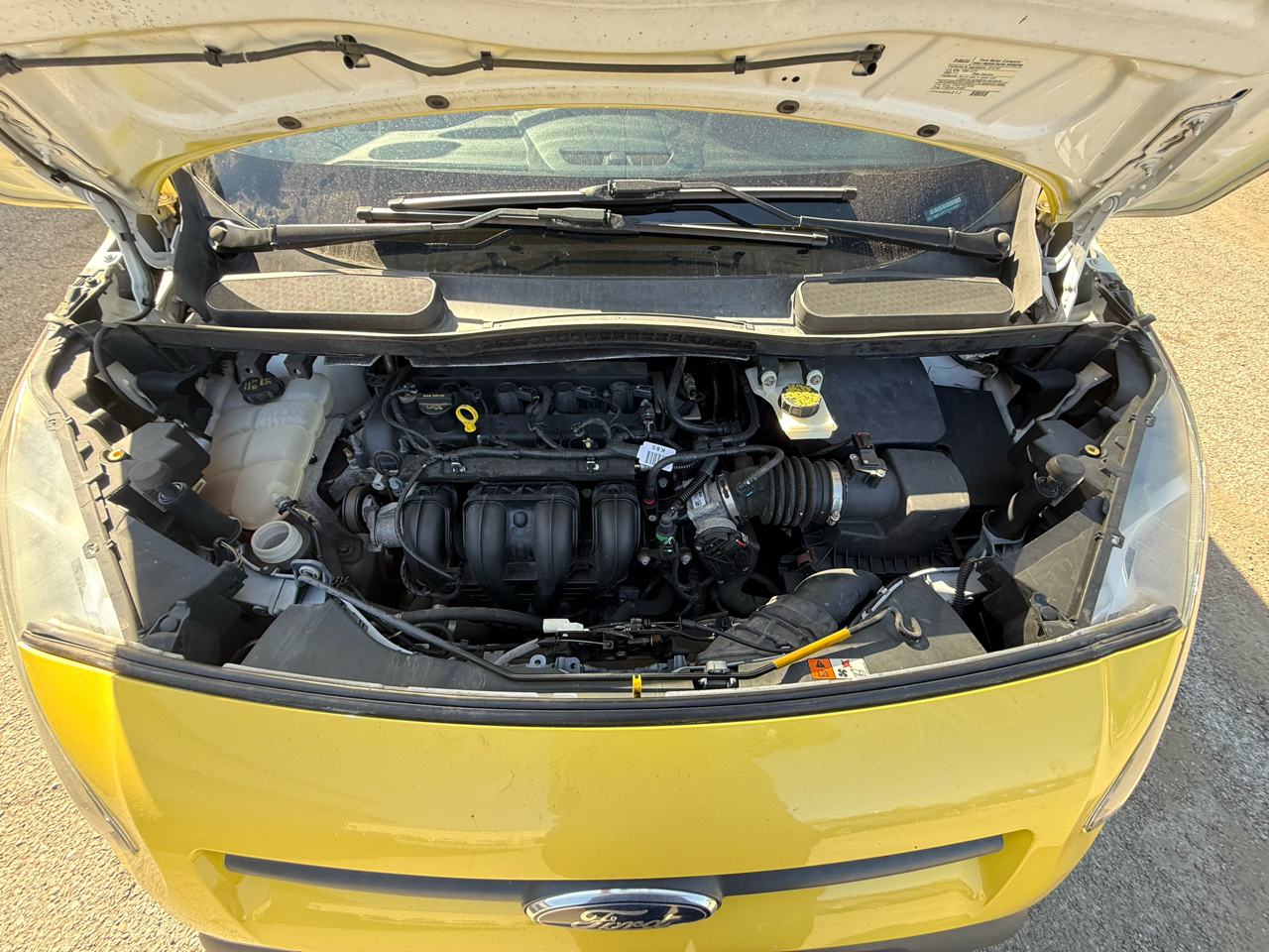 2015 Ford Transit Connect XLT photo 32