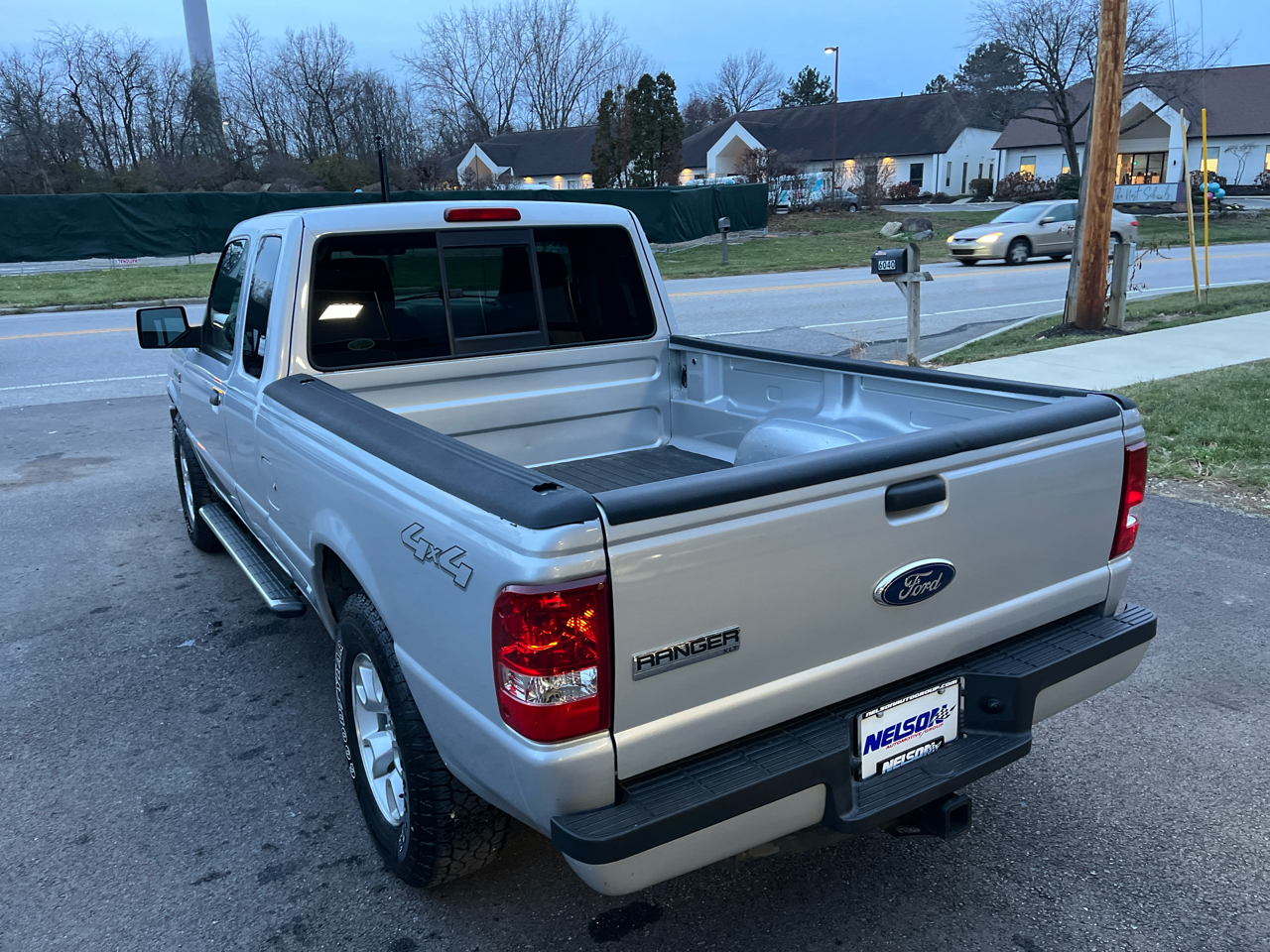 Ford Ranger Supercab 126" WB XLT 4WD 2011