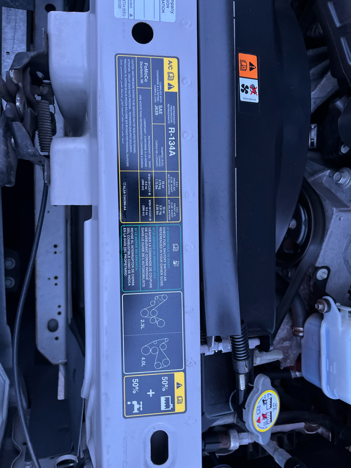 Ford Ranger Supercab 126" WB XLT 4WD 2011