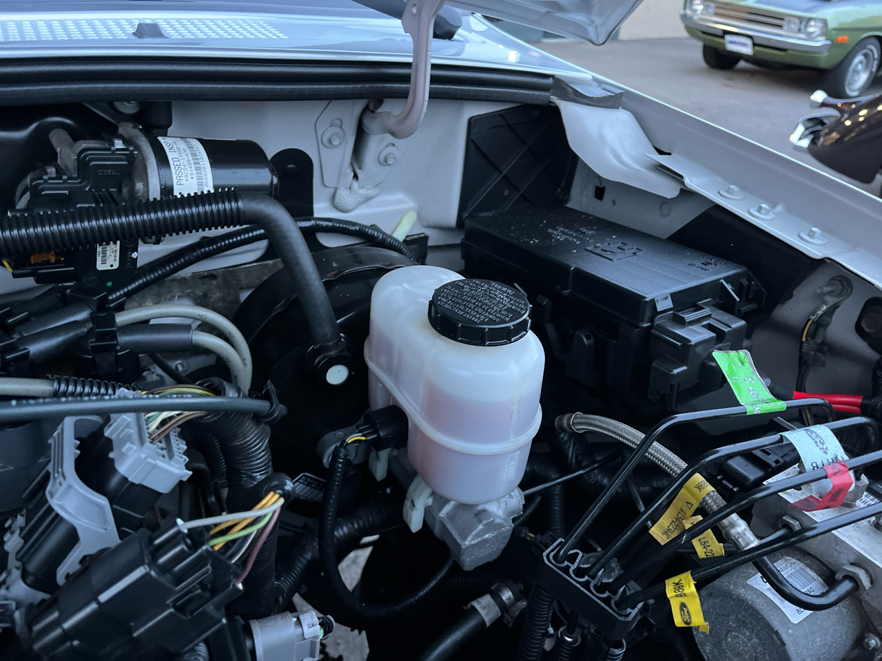 Ford Ranger Supercab 126" WB XLT 4WD 2011