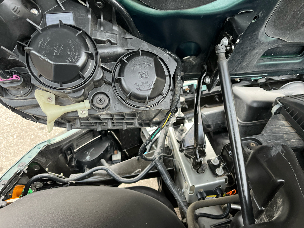 Saturn Sky Roadster 2008