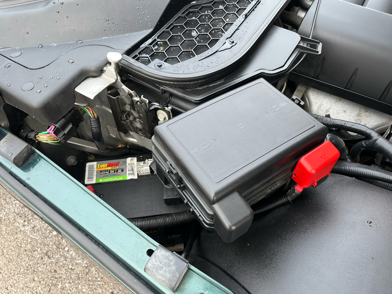 Saturn Sky Roadster 2008