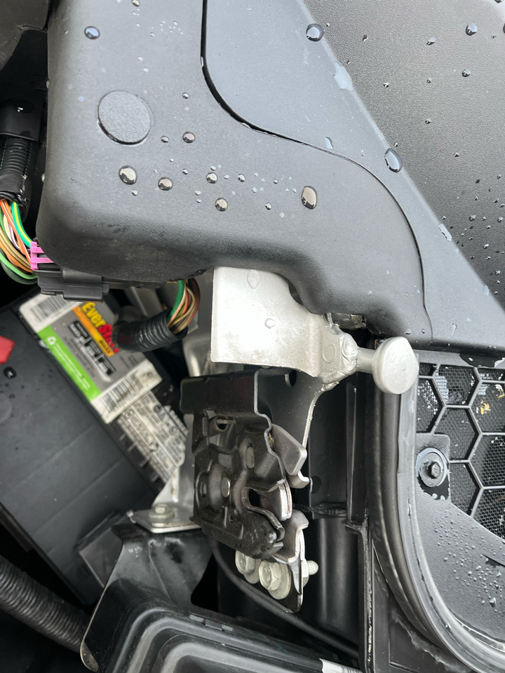 Saturn Sky Roadster 2008