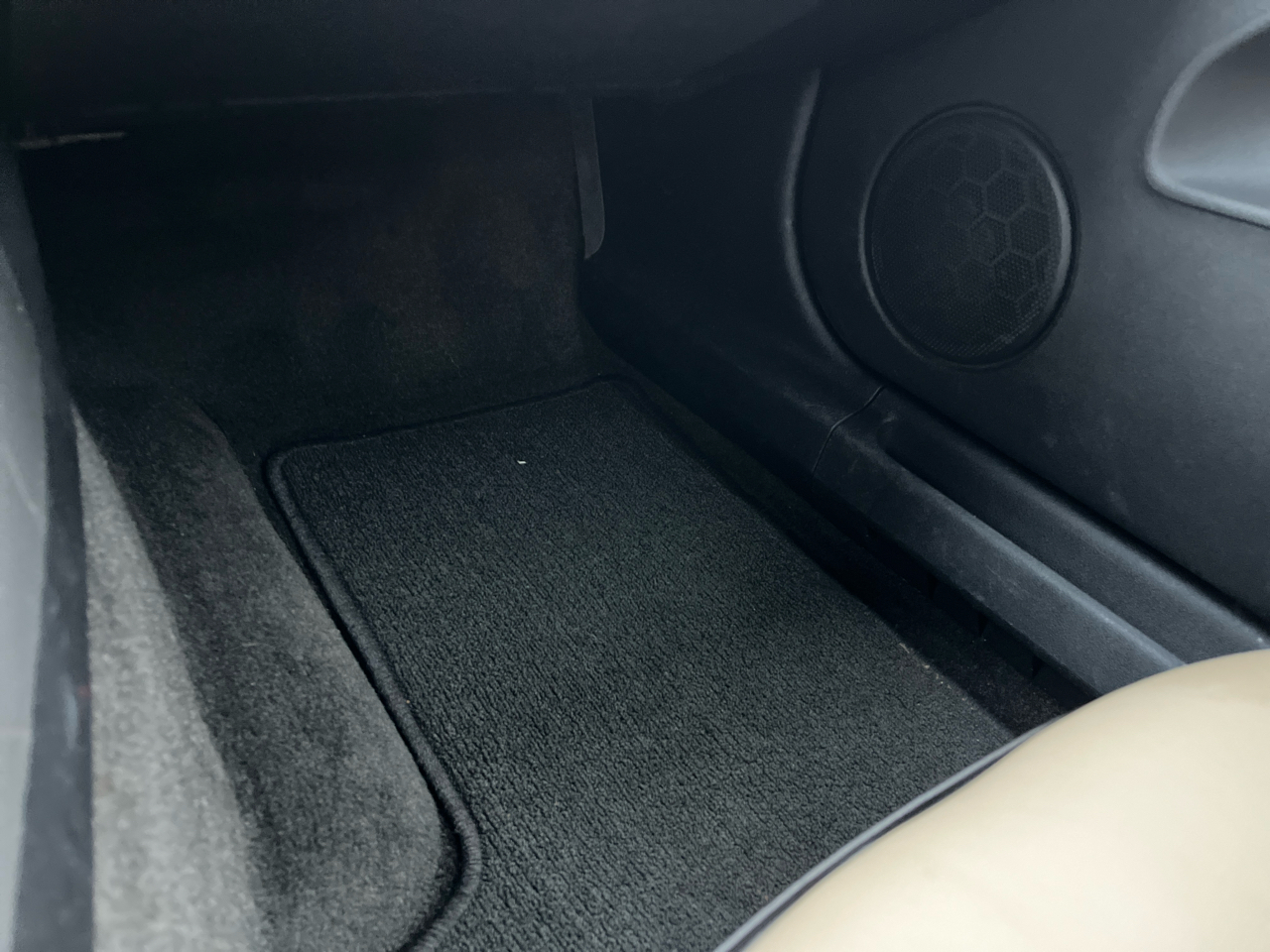 Saturn Sky Roadster 2008