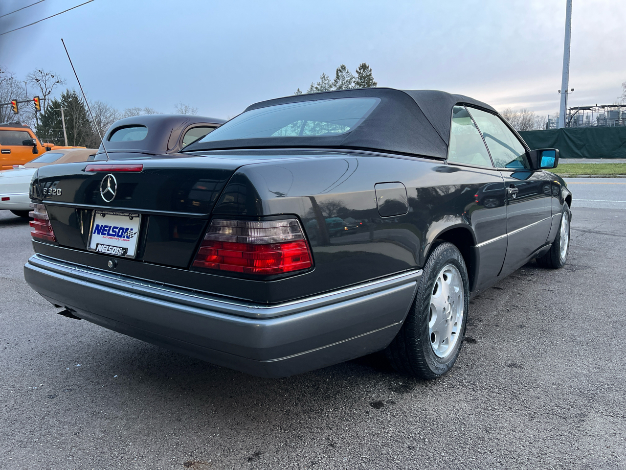 Mercedes-Benz E-Class E320 Cabriolet 1995