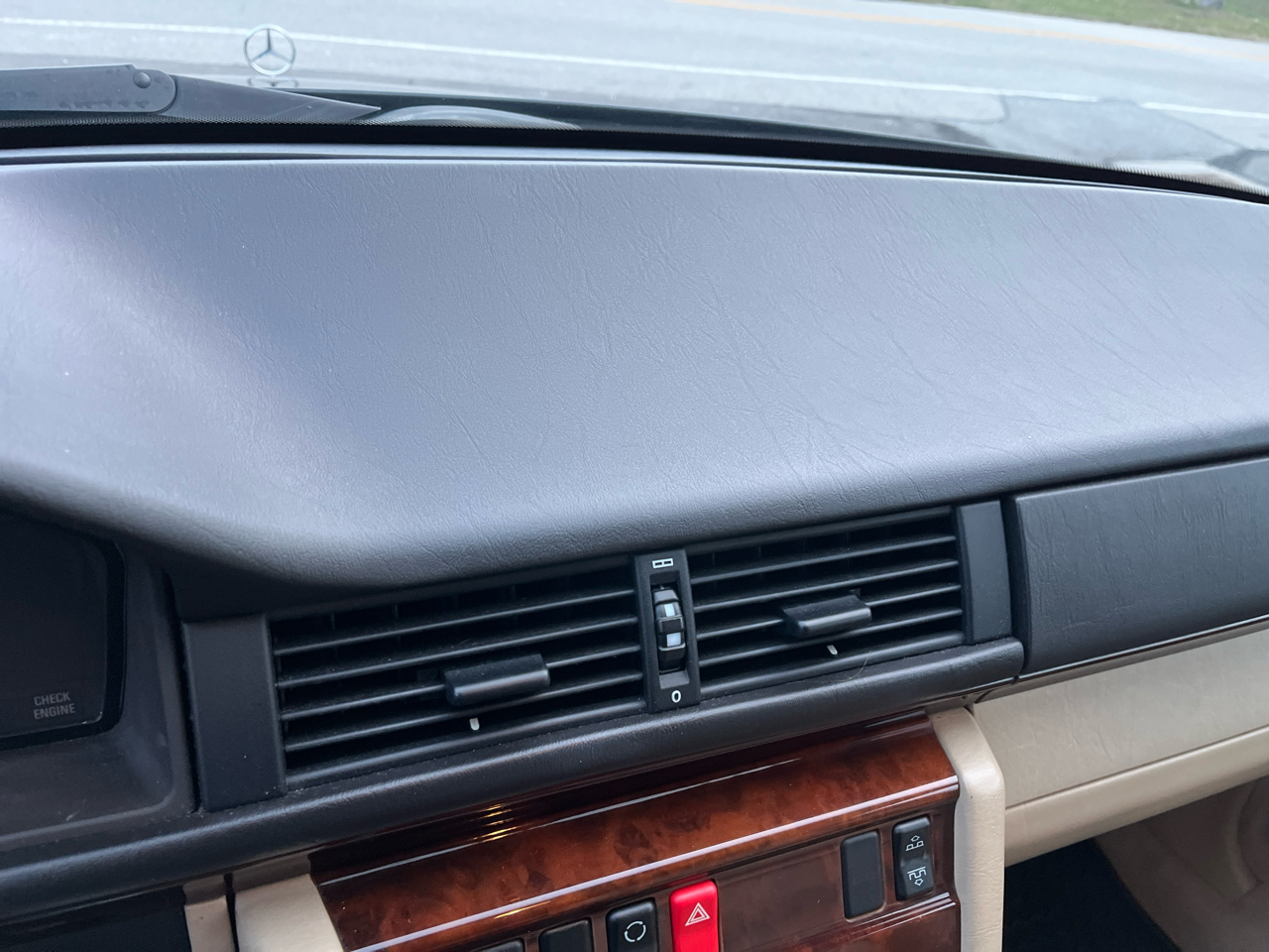 Mercedes-Benz E-Class E320 Cabriolet 1995