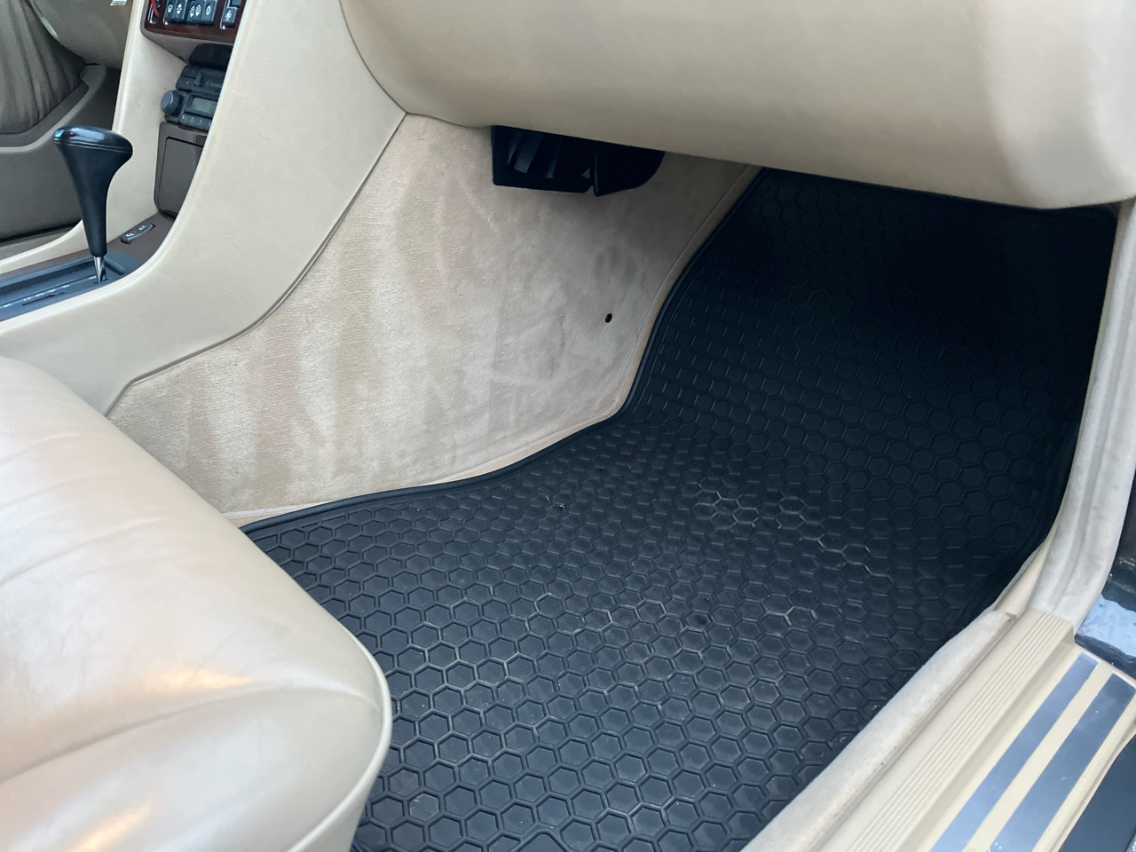 Mercedes-Benz E-Class E320 Cabriolet 1995