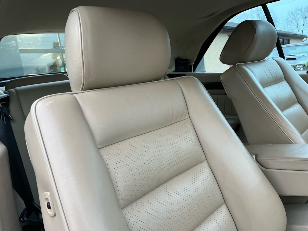 Mercedes-Benz E-Class E320 Cabriolet 1995