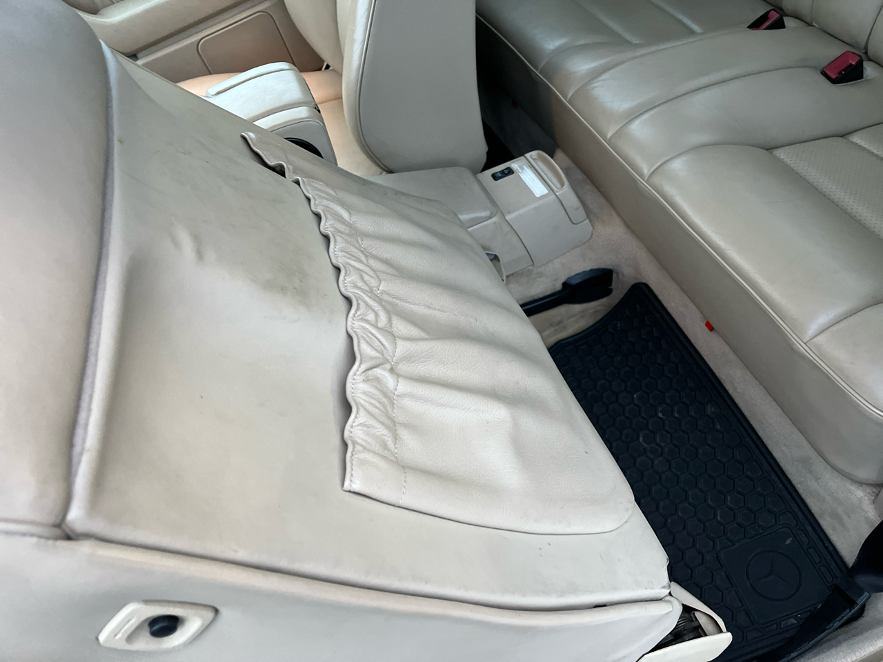 Mercedes-Benz E-Class E320 Cabriolet 1995