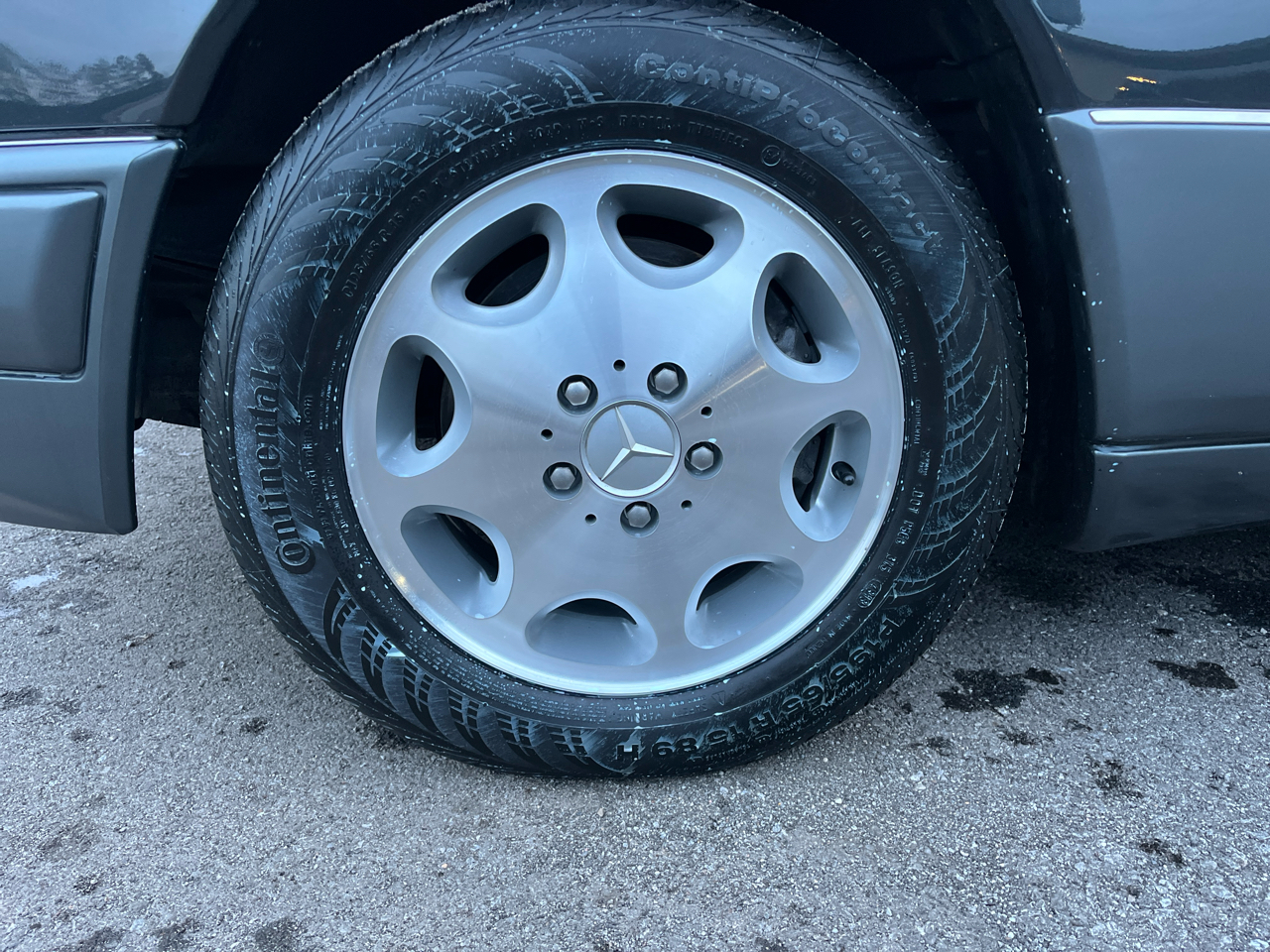 Mercedes-Benz E-Class E320 Cabriolet 1995