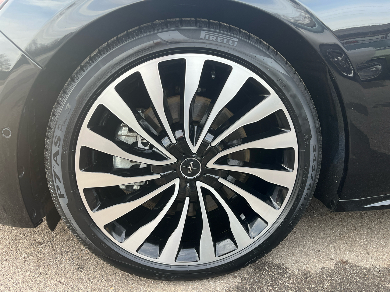 Lincoln Continental  2019