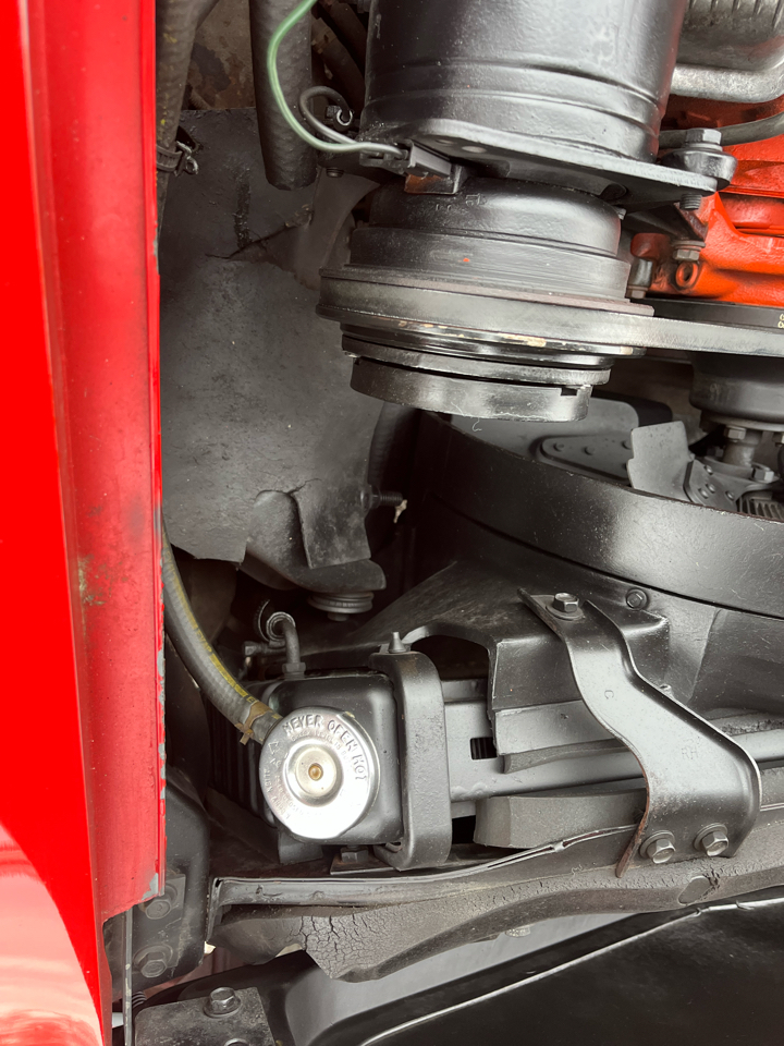 Chevrolet Corvette 2D Coupe 1974