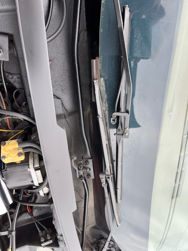 Chevrolet Corvette 2D Coupe 1974