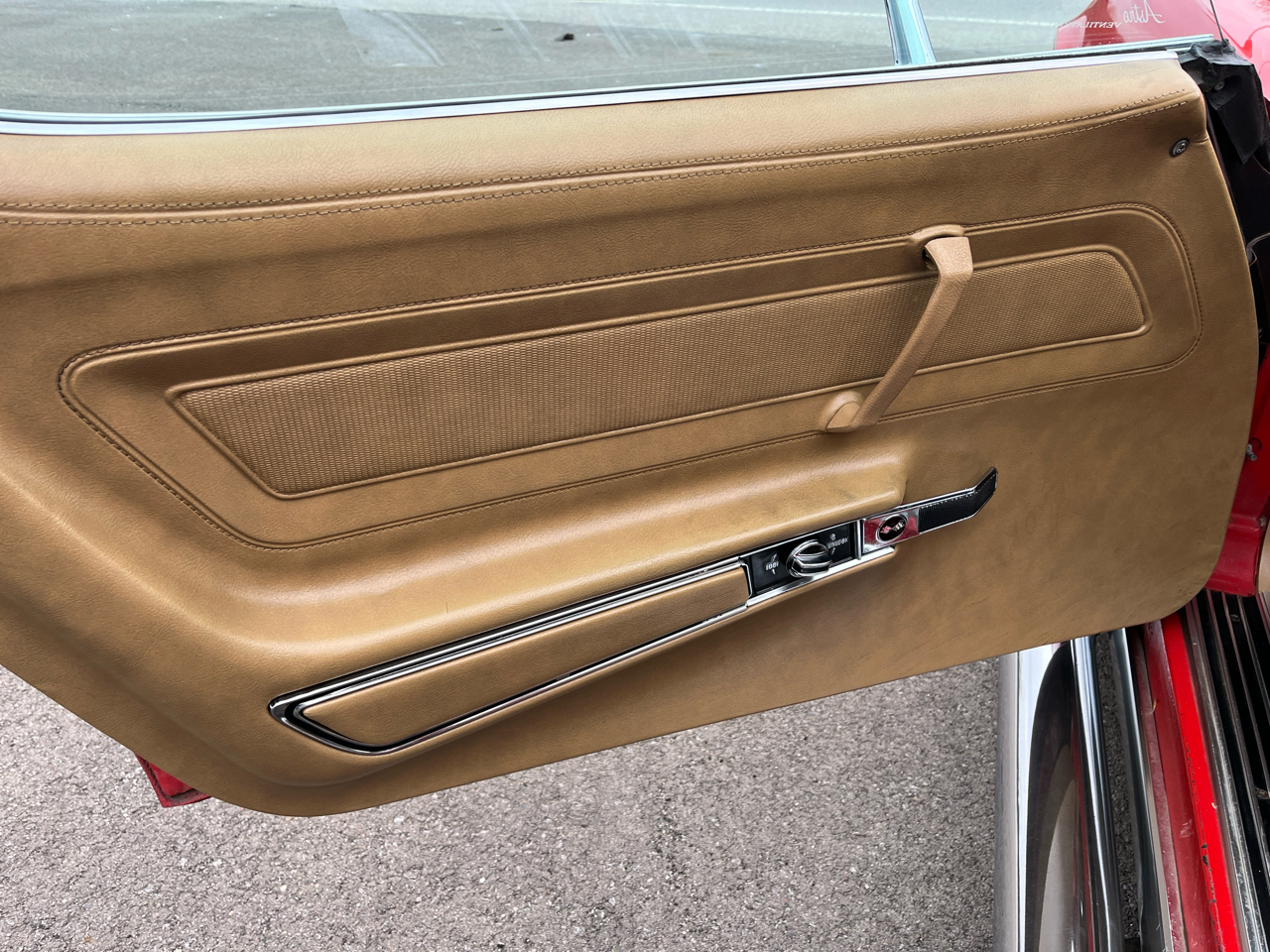 Chevrolet Corvette 2D Coupe 1974