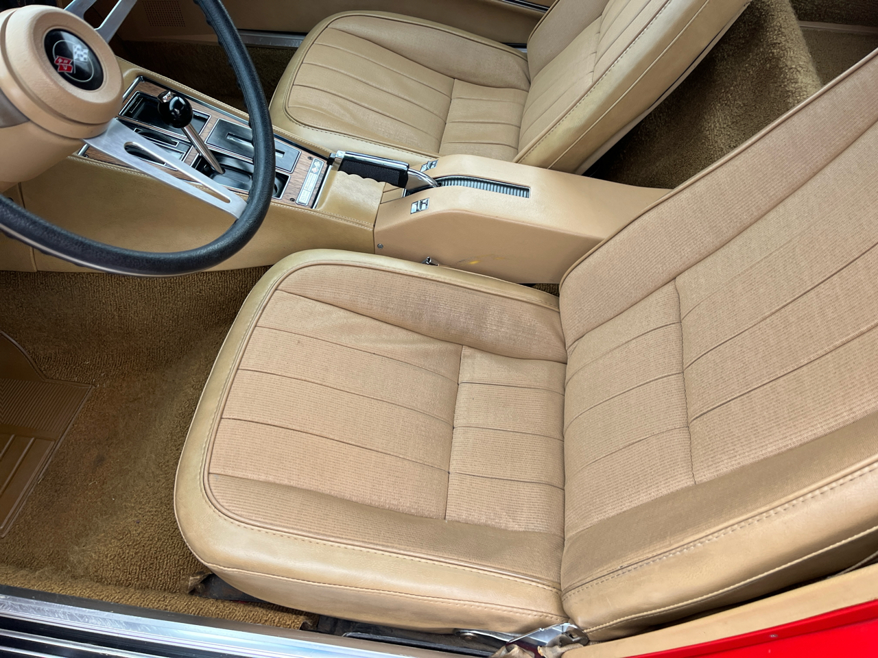 Chevrolet Corvette 2D Coupe 1974