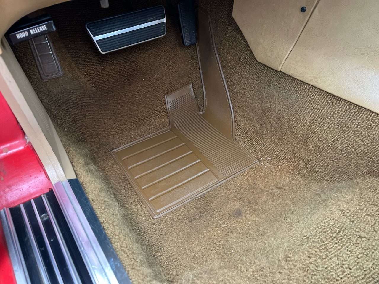 Chevrolet Corvette 2D Coupe 1974