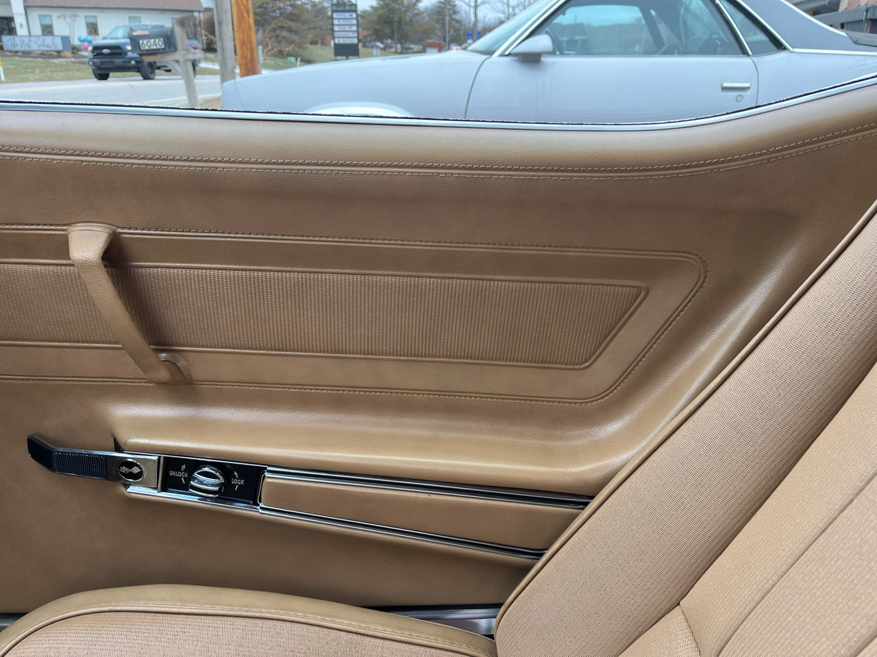 Chevrolet Corvette 2D Coupe 1974