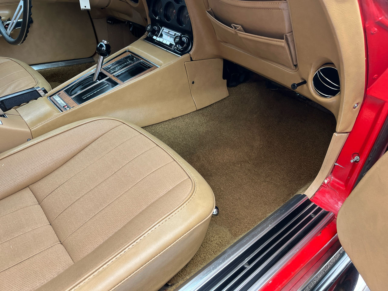 Chevrolet Corvette 2D Coupe 1974