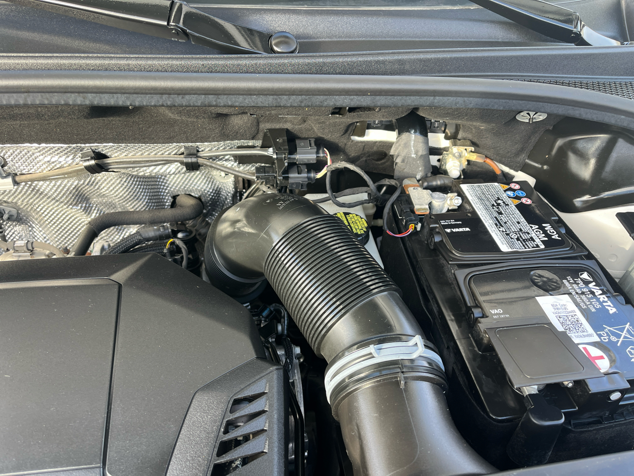 Audi Q3 S line Premium Plus quattro 2022