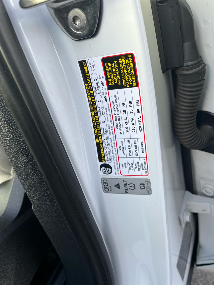 Audi Q3 S line Premium Plus quattro 2022