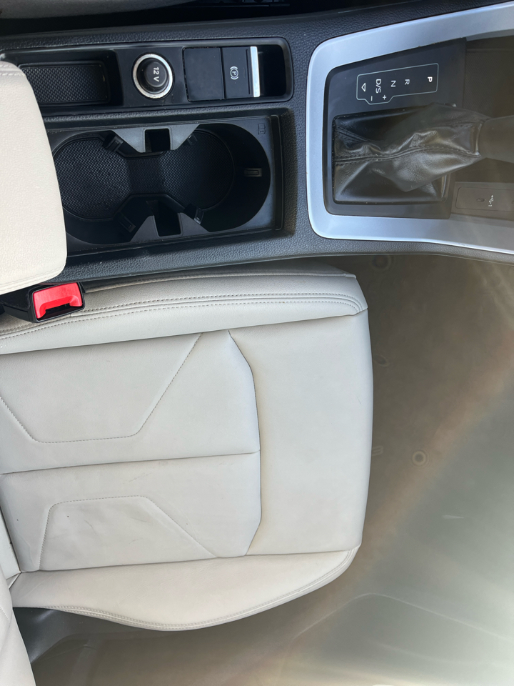 Audi Q3 S line Premium Plus quattro 2022