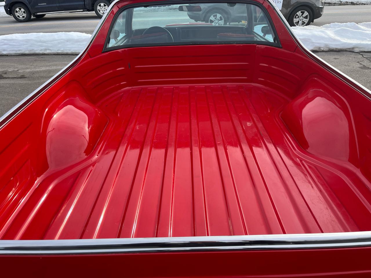 Chevrolet El Camino 2dr Pickup SS 1985