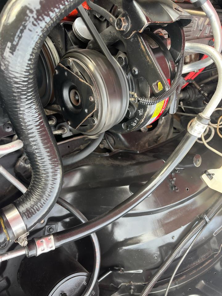 Chevrolet El Camino 2dr Pickup SS 1985