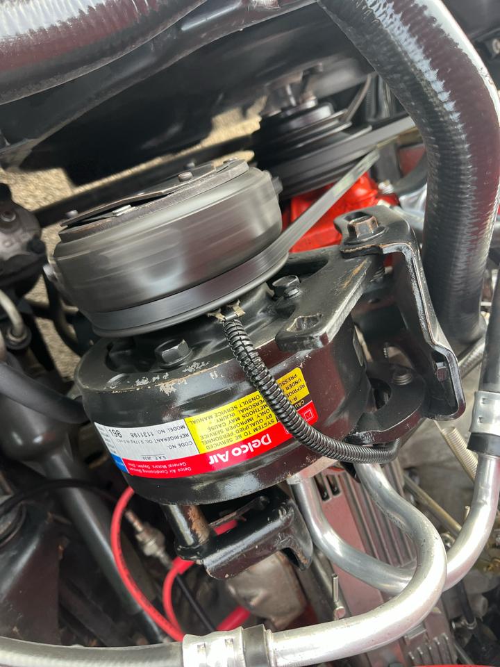 Chevrolet El Camino 2dr Pickup SS 1985