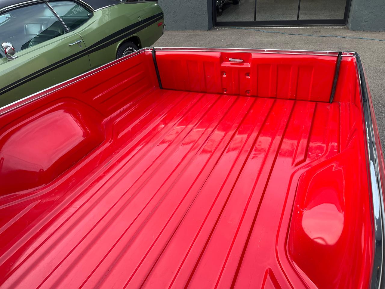 Chevrolet El Camino 2dr Pickup SS 1985