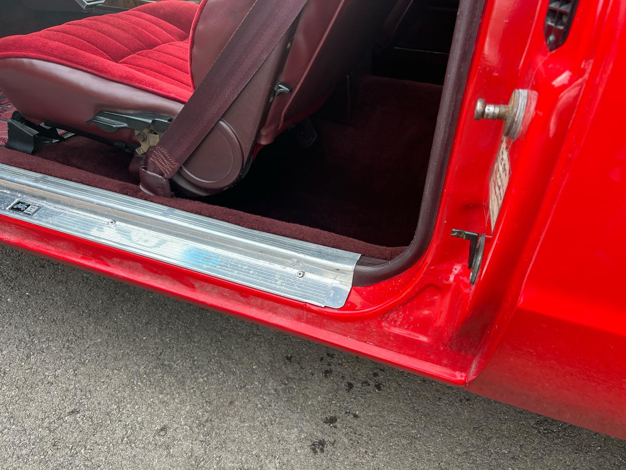 Chevrolet El Camino 2dr Pickup SS 1985