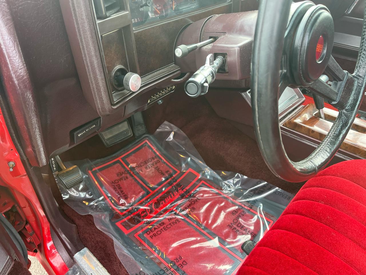 Chevrolet El Camino 2dr Pickup SS 1985