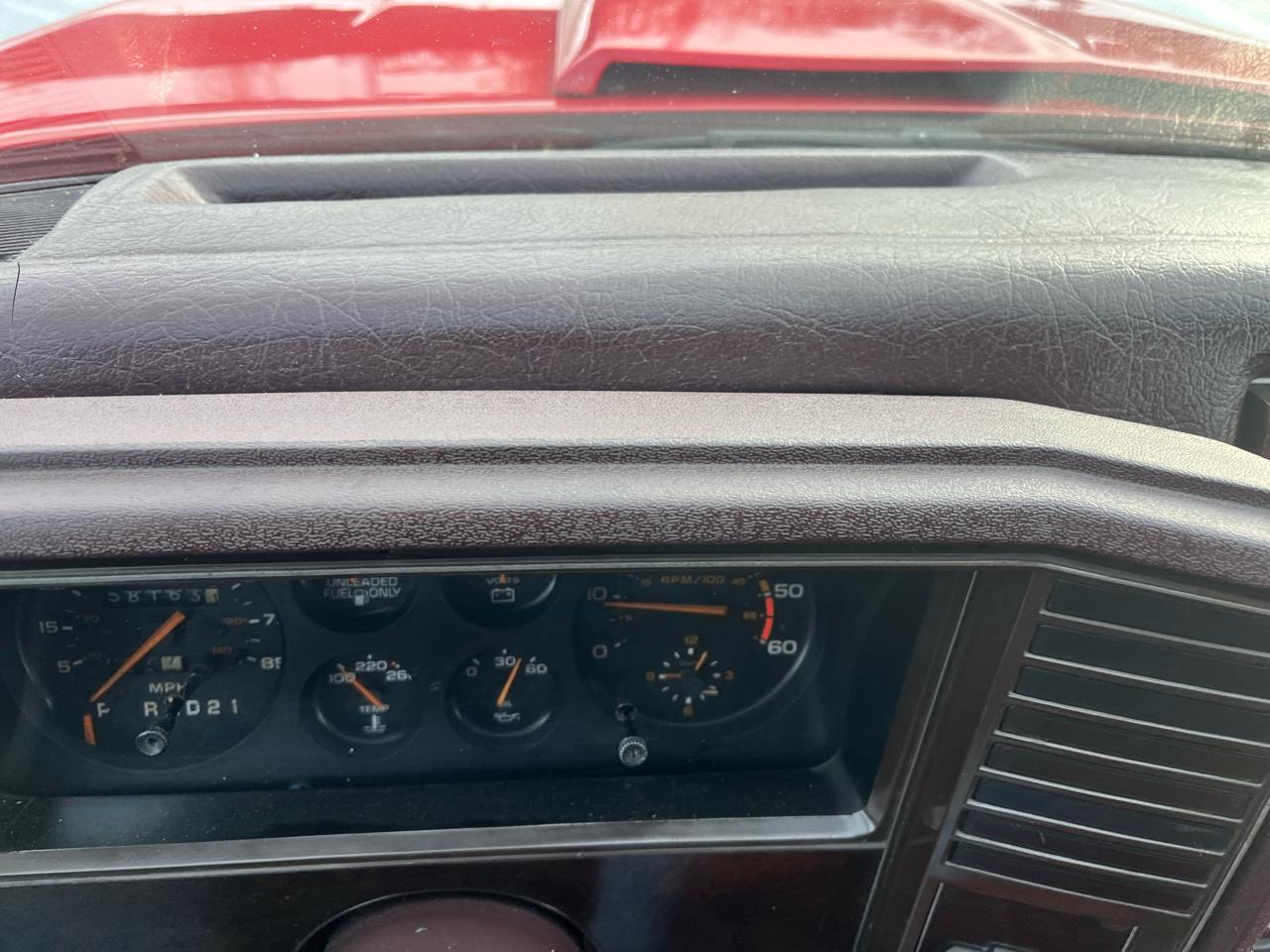 Chevrolet El Camino 2dr Pickup SS 1985