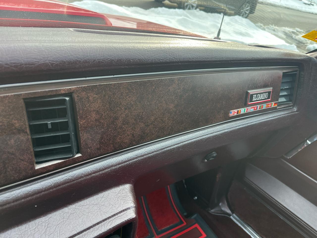 Chevrolet El Camino 2dr Pickup SS 1985