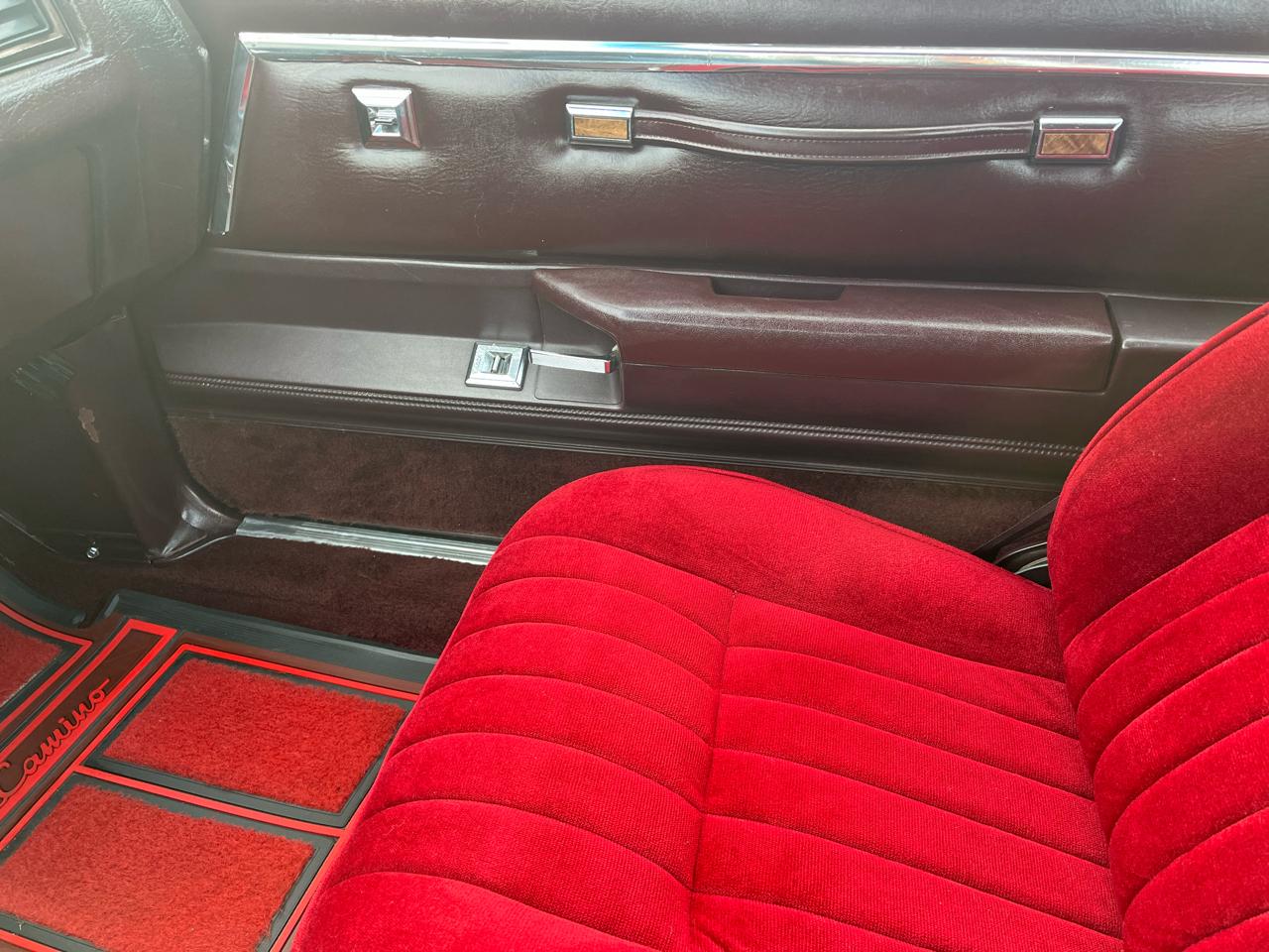 Chevrolet El Camino 2dr Pickup SS 1985