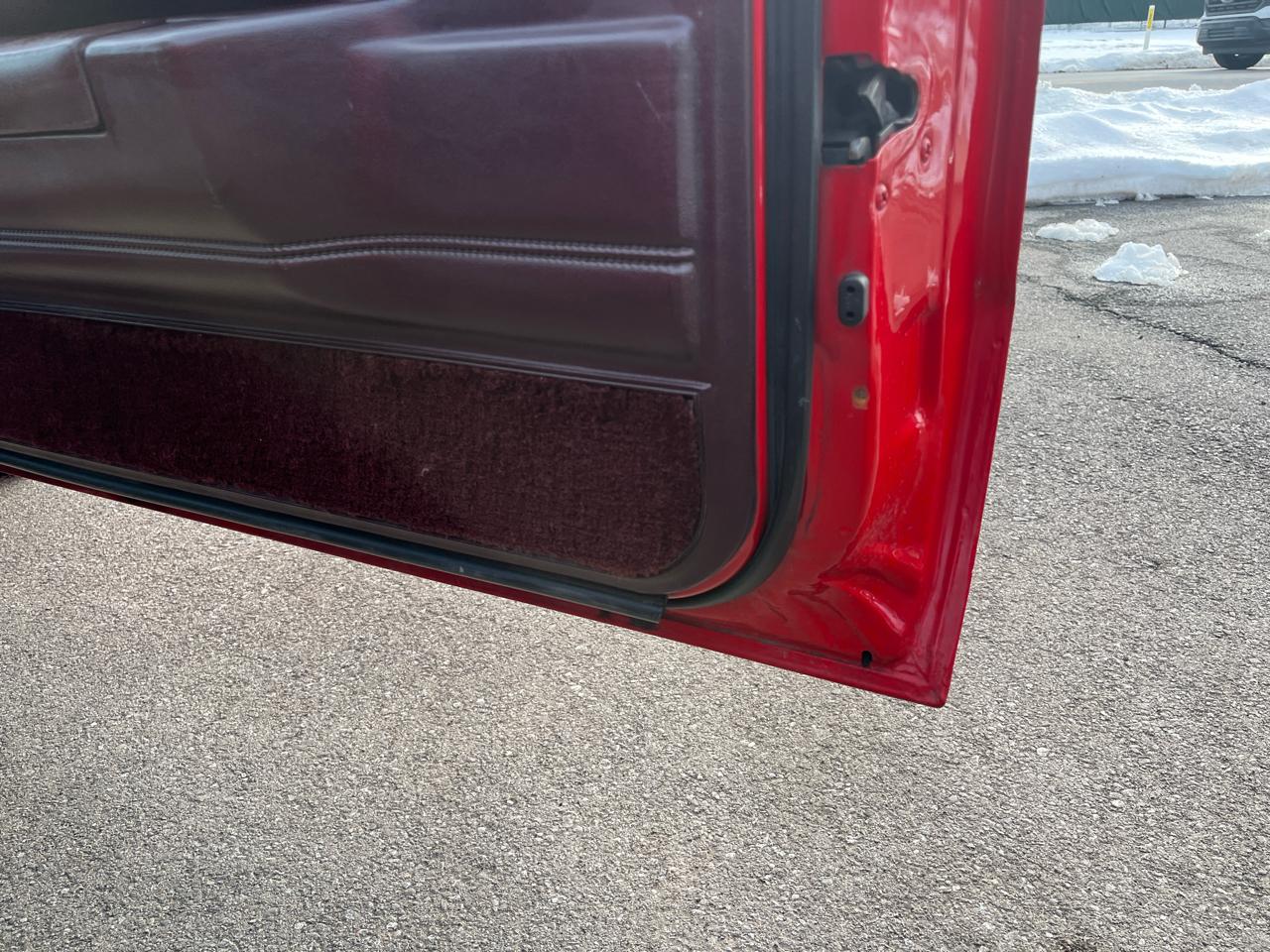 Chevrolet El Camino 2dr Pickup SS 1985