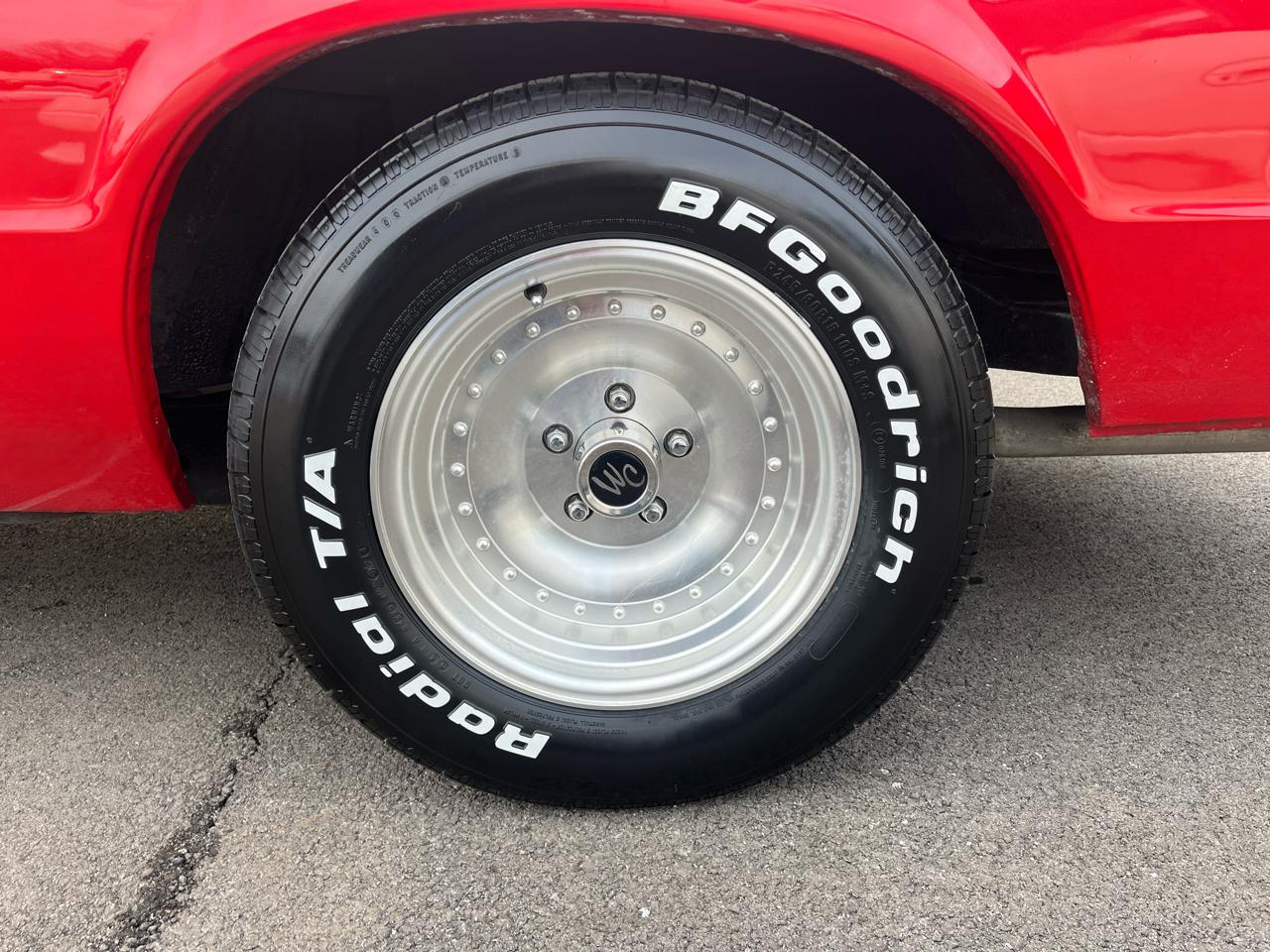 Chevrolet El Camino 2dr Pickup SS 1985