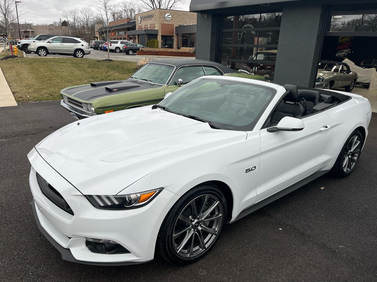 Ford Mustang GT convertible 2016