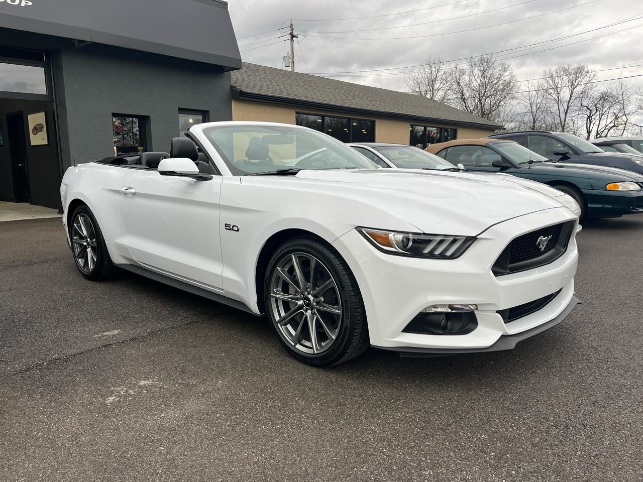 Ford Mustang GT convertible 2016
