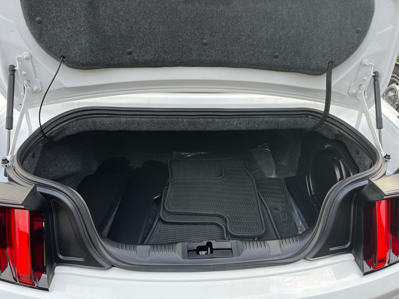 Ford Mustang GT convertible 2016