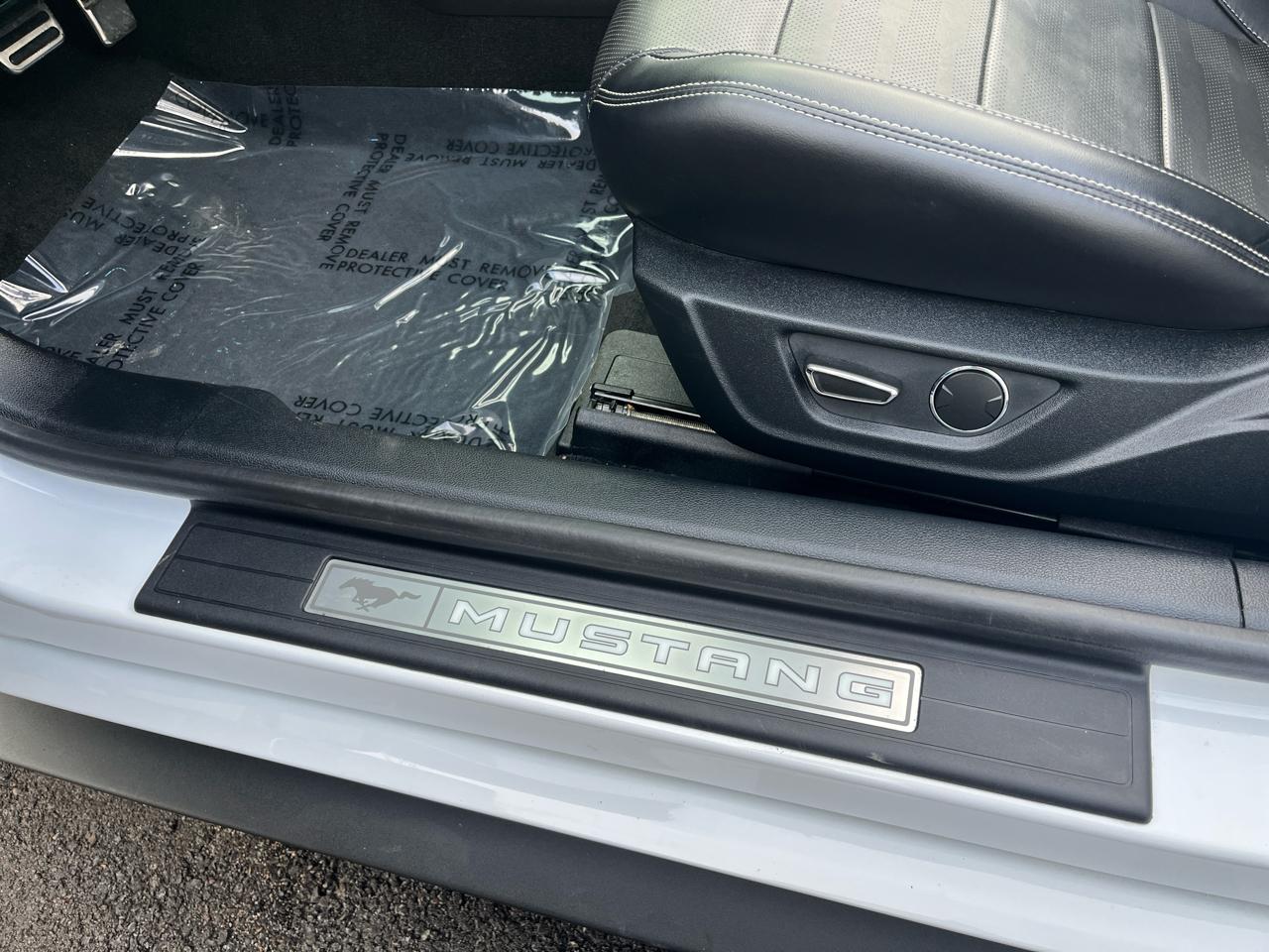 Ford Mustang GT convertible 2016