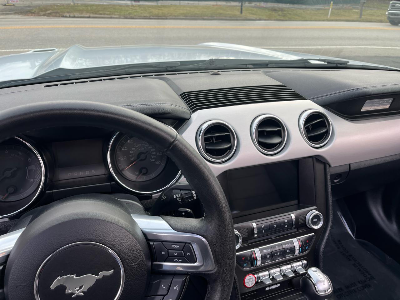 Ford Mustang GT convertible 2016