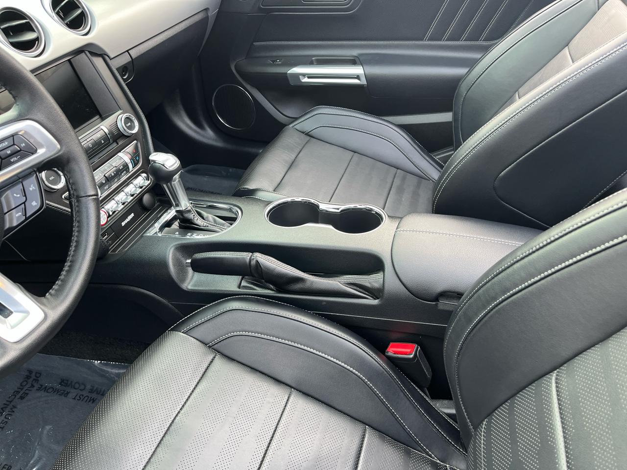 Ford Mustang GT convertible 2016