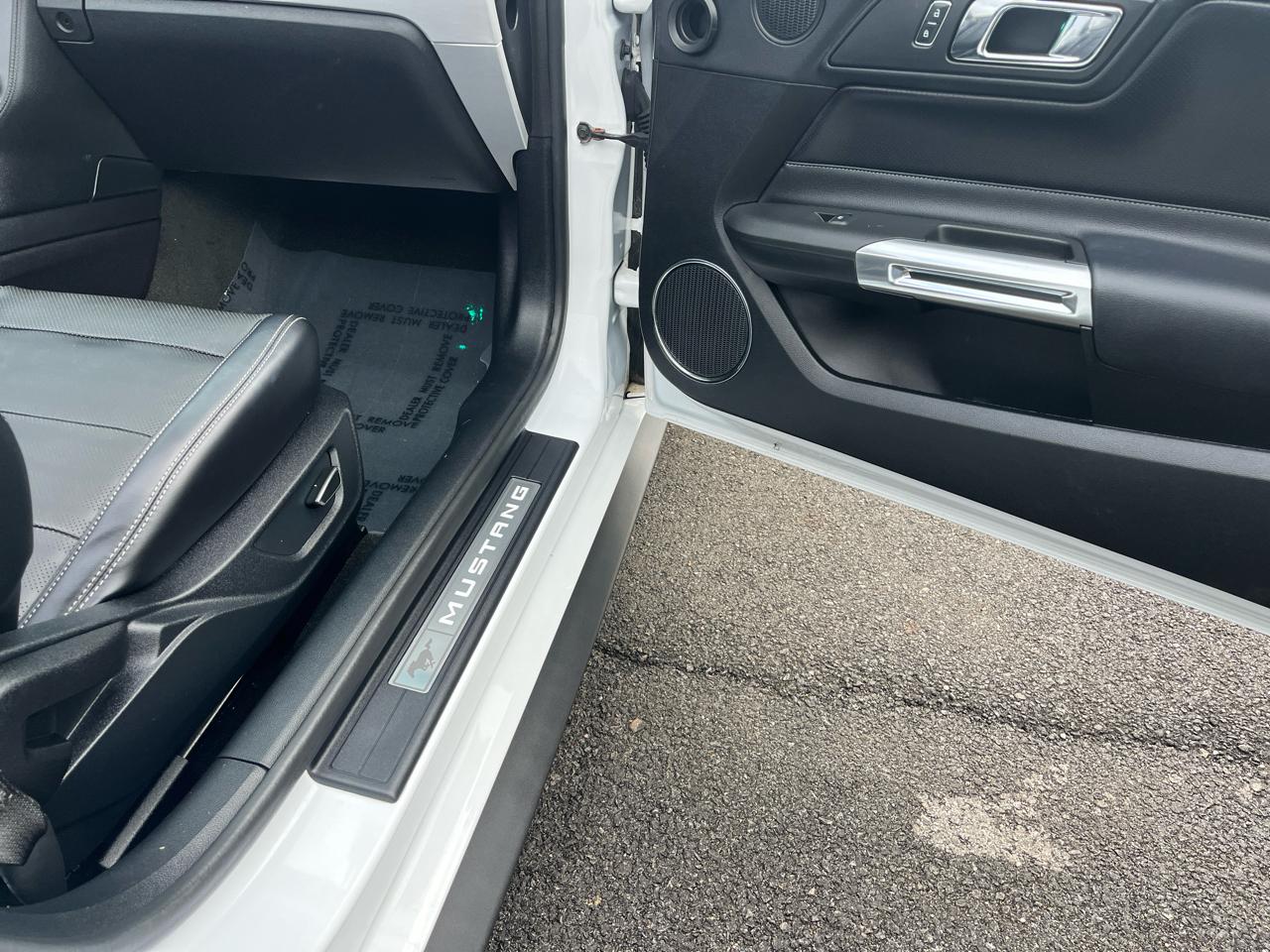 Ford Mustang GT convertible 2016