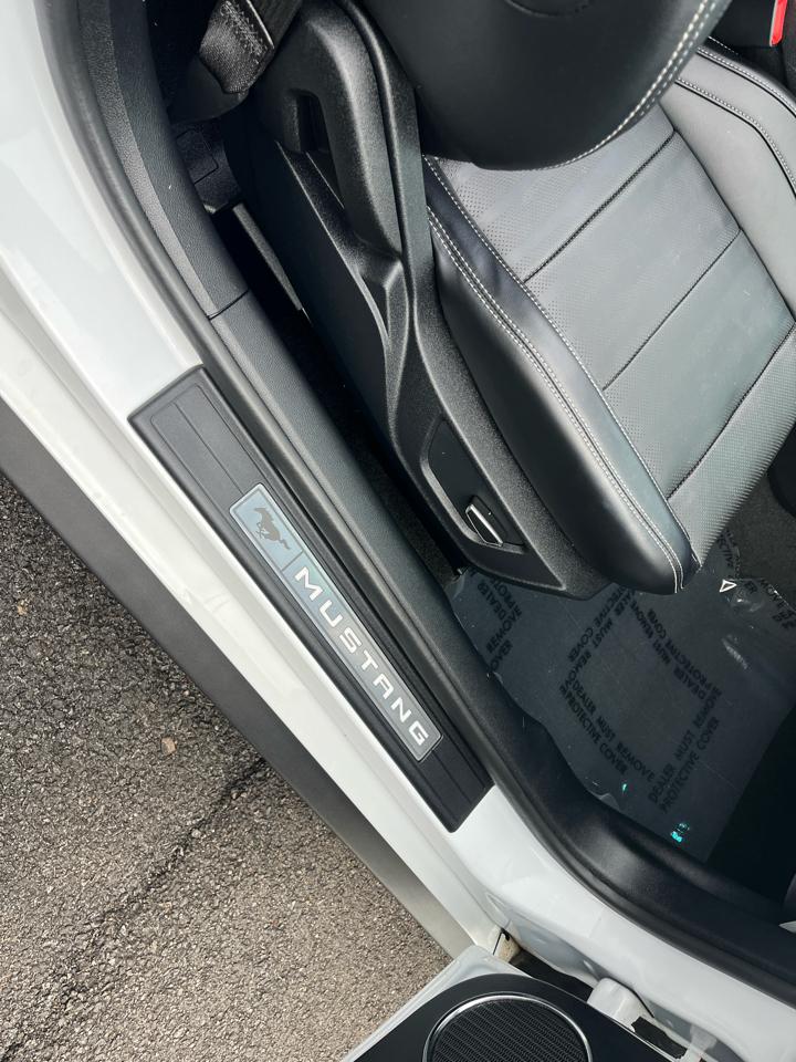 Ford Mustang GT convertible 2016